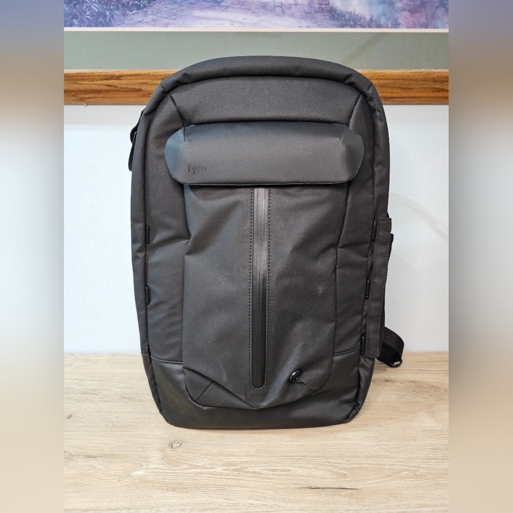 Fyro T22 Backpack
